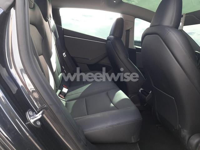 Photo 4 of 2025 TESLA MODEL 3 (VIN 5YJ3E1EA8SF970821)