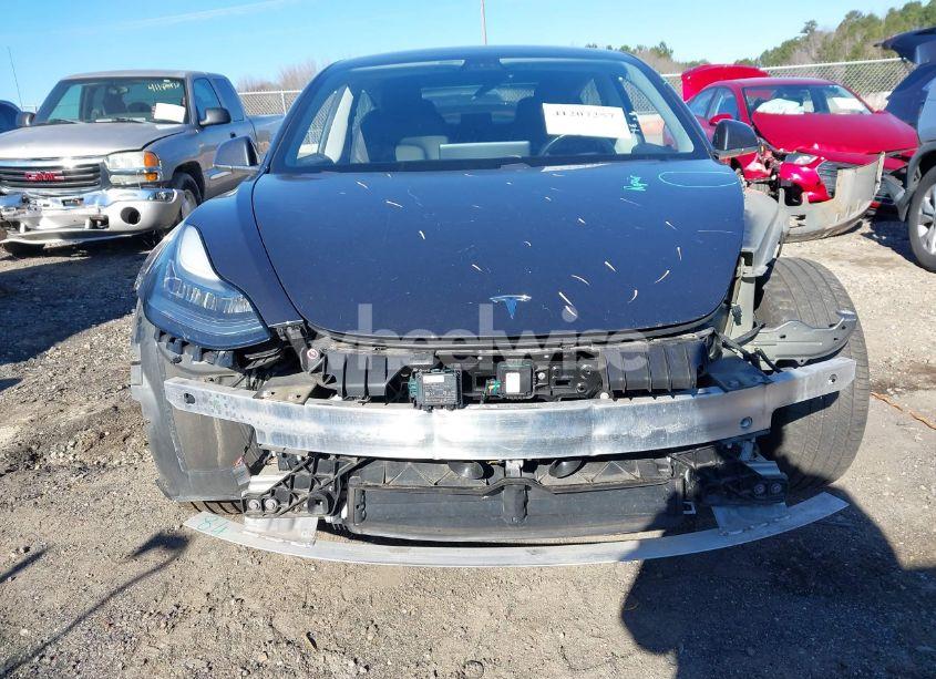 Photo 13 of 2018 Tesla Model 3 LONG RANGE/MID RANGE (VIN 5YJ3E1EA9JF018814)