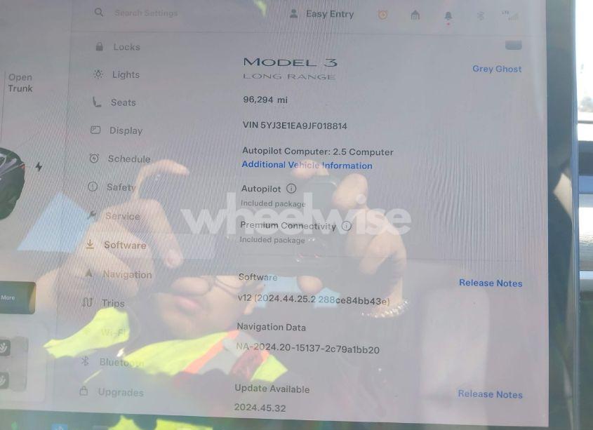 Photo 19 of 2018 Tesla Model 3 LONG RANGE/MID RANGE (VIN 5YJ3E1EA9JF018814)