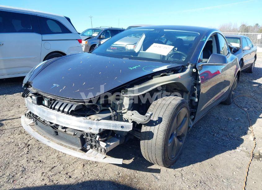 Photo 2 of 2018 Tesla Model 3 LONG RANGE/MID RANGE (VIN 5YJ3E1EA9JF018814)