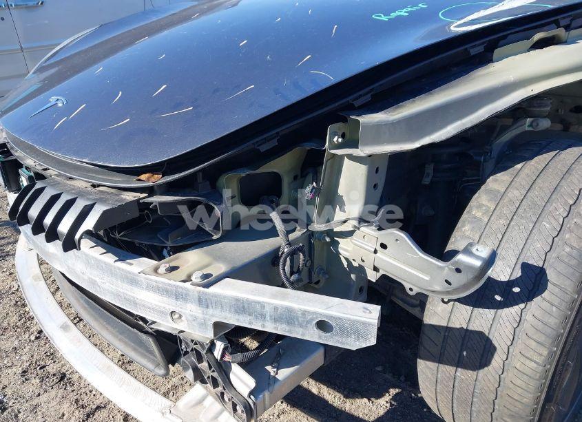 Photo 20 of 2018 Tesla Model 3 LONG RANGE/MID RANGE (VIN 5YJ3E1EA9JF018814)