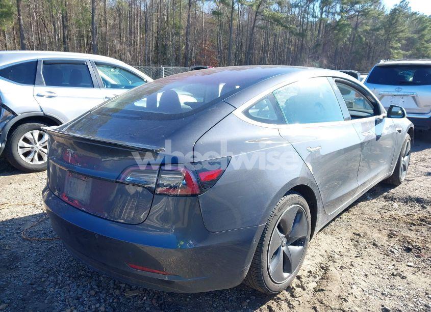 Photo 4 of 2018 Tesla Model 3 LONG RANGE/MID RANGE (VIN 5YJ3E1EA9JF018814)