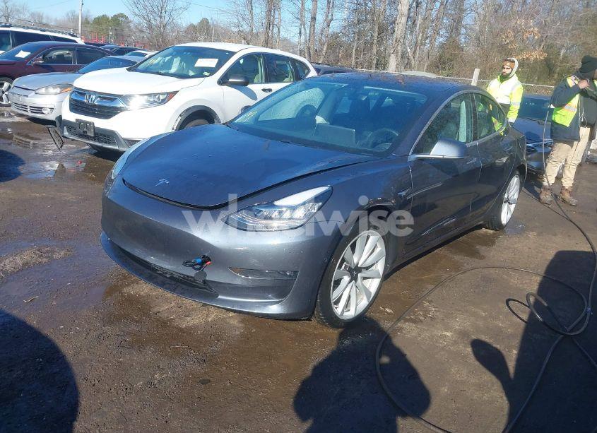 Photo 2 of 2018 Tesla Model 3 LONG RANGE/MID RANGE (VIN 5YJ3E1EA9JF020031)