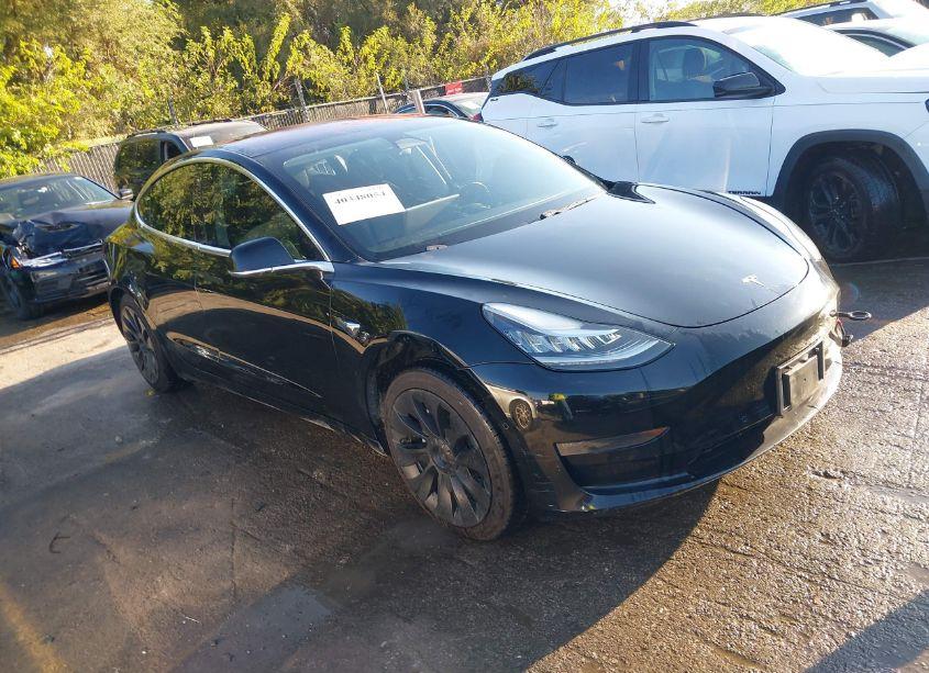 2018 Tesla Model 3 LONG RANGE/MID RANGE (VIN 5YJ3E1EA9JF020823) main photo