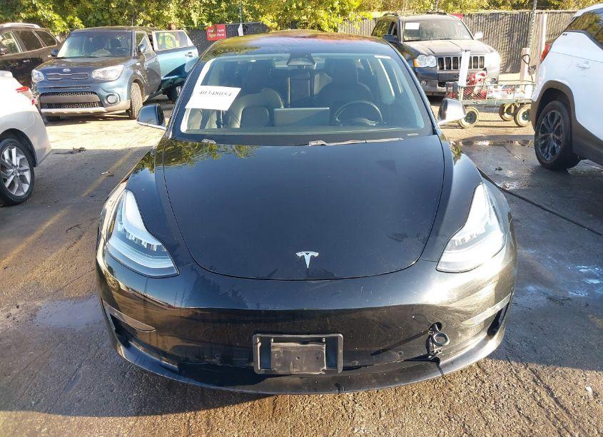 Photo 12 of 2018 Tesla Model 3 LONG RANGE/MID RANGE (VIN 5YJ3E1EA9JF020823)
