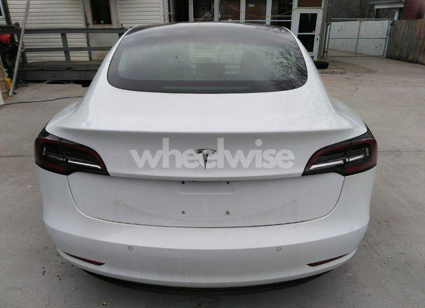 Photo 17 of 2018 Tesla Model 3 LONG RANGE/MID RANGE (VIN 5YJ3E1EA9JF053983)