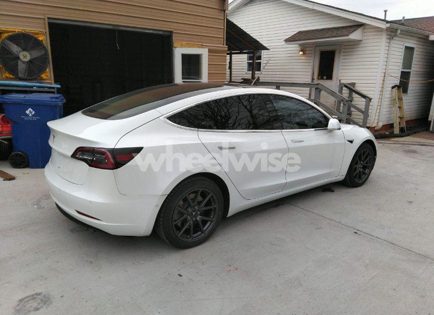 Photo 4 of 2018 Tesla Model 3 LONG RANGE/MID RANGE (VIN 5YJ3E1EA9JF053983)