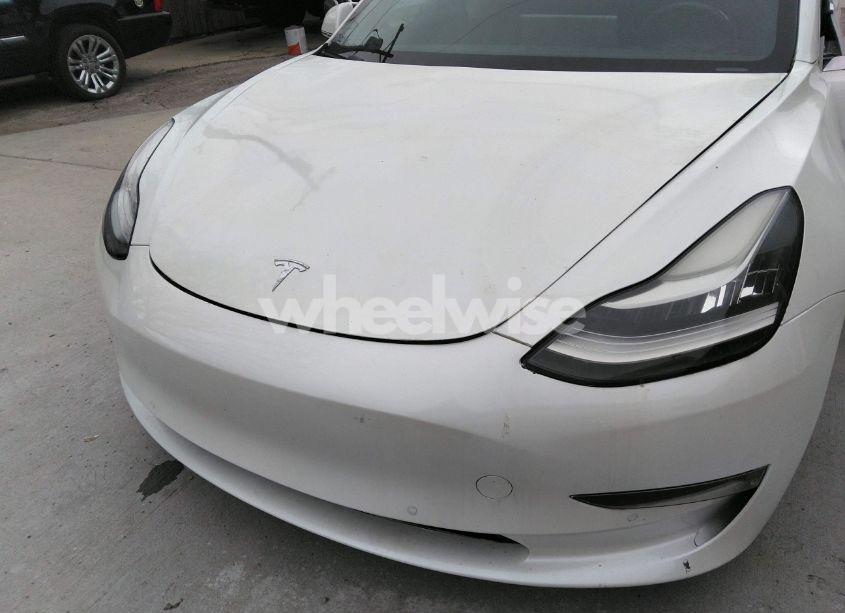 Photo 6 of 2018 Tesla Model 3 LONG RANGE/MID RANGE (VIN 5YJ3E1EA9JF053983)