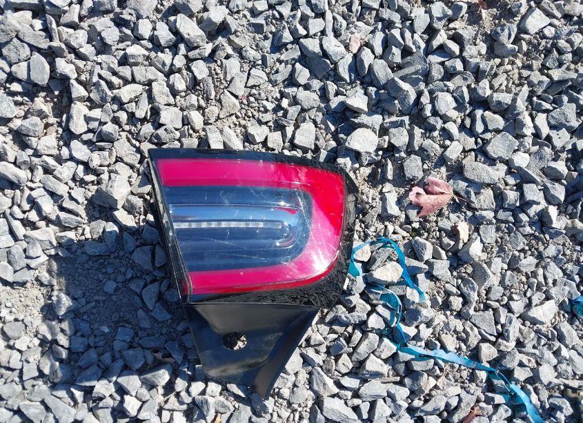 Photo 12 of 2018 Tesla Model 3 LONG RANGE/MID RANGE (VIN 5YJ3E1EA9JF152769)