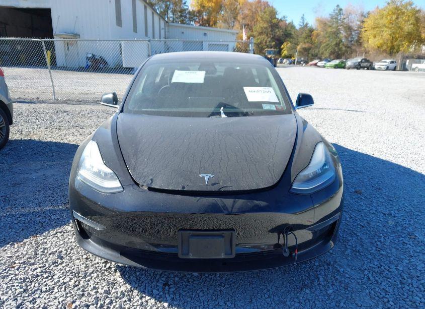 Photo 13 of 2018 Tesla Model 3 LONG RANGE/MID RANGE (VIN 5YJ3E1EA9JF152769)