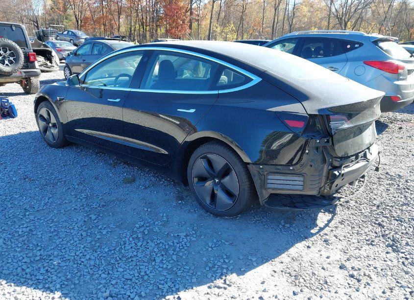 Photo 3 of 2018 Tesla Model 3 LONG RANGE/MID RANGE (VIN 5YJ3E1EA9JF152769)