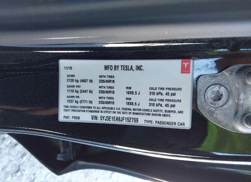 Photo 9 of 2018 Tesla Model 3 LONG RANGE/MID RANGE (VIN 5YJ3E1EA9JF152769)