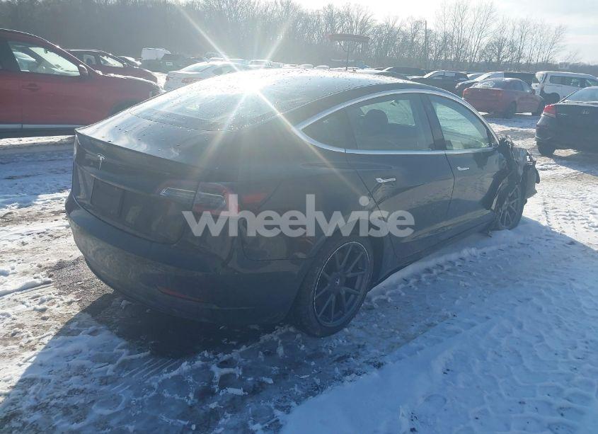 Photo 4 of 2019 Tesla Model 3 LONG RANGE/MID RANGE/STANDARD RANGE/STANDARD RANGE PLUS (VIN 5YJ3E1EA9KF313414)