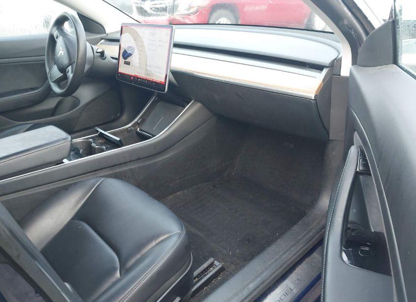 Photo 5 of 2020 Tesla Model 3 STANDARD RANGE PLUS REAR-WHEEL DRIVE/STANDARD RANGE REAR-WHEEL DRIVE (VIN 5YJ3E1EA9LF783556)
