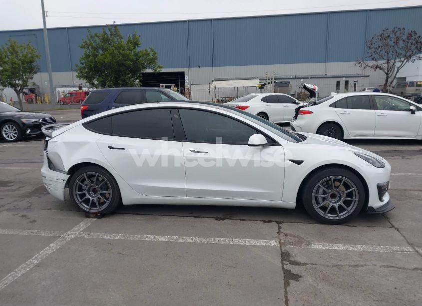 Photo 14 of 2021 Tesla Model 3 STANDARD RANGE PLUS REAR-WHEEL DRIVE (VIN 5YJ3E1EA9MF051204)