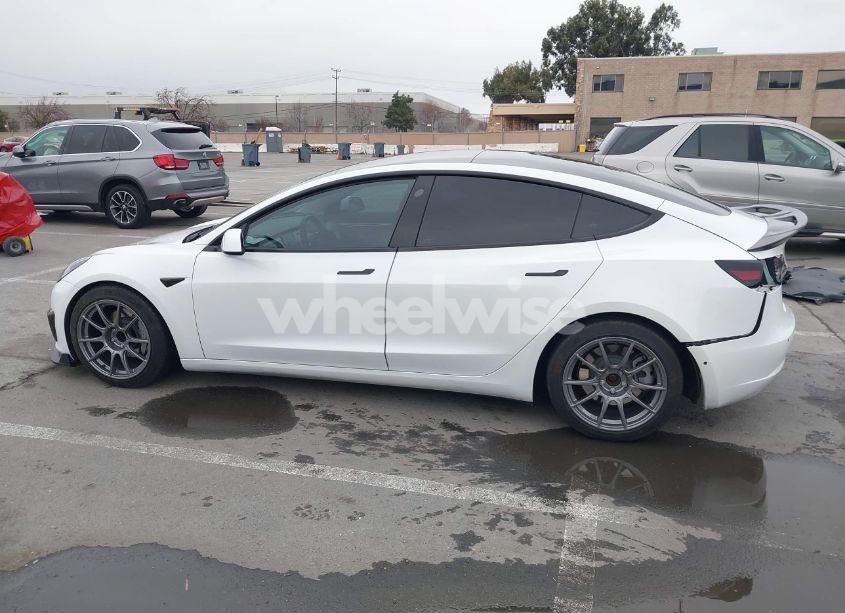 Photo 15 of 2021 Tesla Model 3 STANDARD RANGE PLUS REAR-WHEEL DRIVE (VIN 5YJ3E1EA9MF051204)