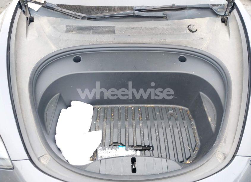 Photo 10 of 2021 Tesla Model 3 STANDARD RANGE PLUS REAR-WHEEL DRIVE (VIN 5YJ3E1EA9MF100420)