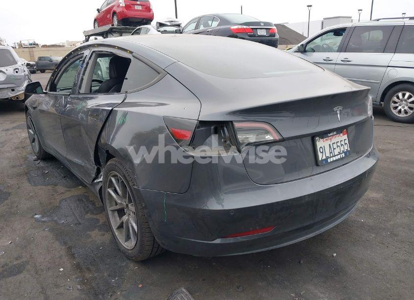 Photo 3 of 2021 Tesla Model 3 STANDARD RANGE PLUS REAR-WHEEL DRIVE (VIN 5YJ3E1EA9MF100420)