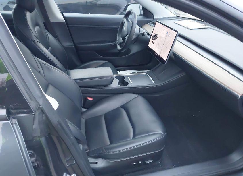 Photo 5 of 2021 Tesla Model 3 STANDARD RANGE PLUS REAR-WHEEL DRIVE (VIN 5YJ3E1EA9MF850951)