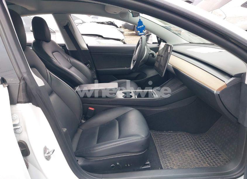 Photo 5 of 2021 Tesla Model 3 STANDARD RANGE PLUS REAR-WHEEL DRIVE (VIN 5YJ3E1EA9MF859956)