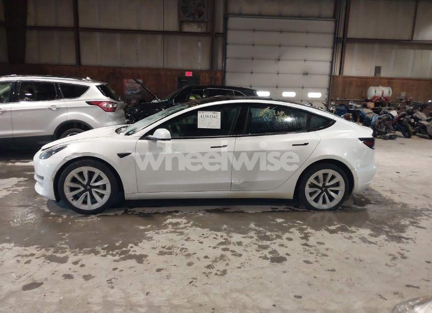Photo 13 of 2021 Tesla Model 3 STANDARD RANGE PLUS REAR-WHEEL DRIVE (VIN 5YJ3E1EA9MF908329)