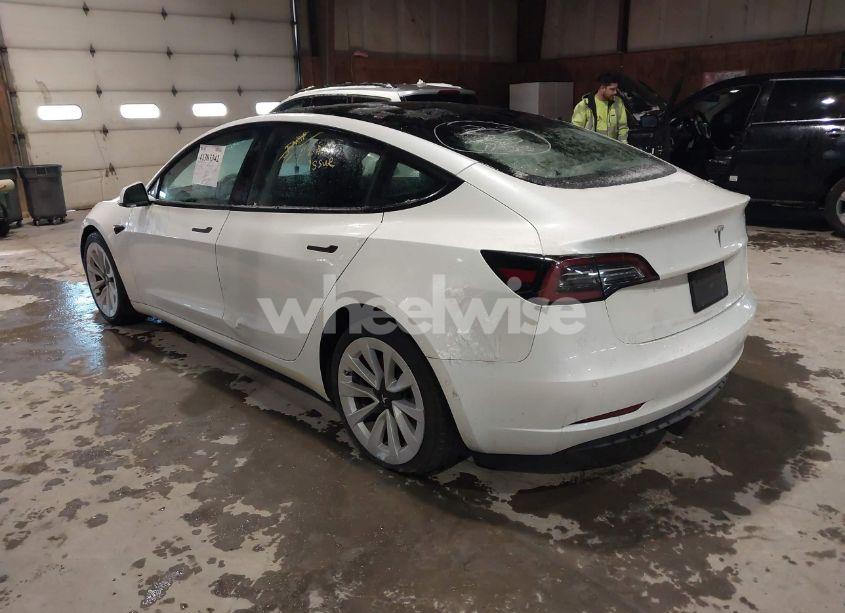 Photo 3 of 2021 Tesla Model 3 STANDARD RANGE PLUS REAR-WHEEL DRIVE (VIN 5YJ3E1EA9MF908329)