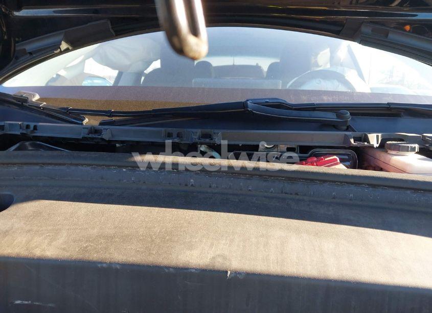 Photo 10 of 2021 Tesla Model 3 STANDARD RANGE PLUS REAR-WHEEL DRIVE (VIN 5YJ3E1EA9MF915135)