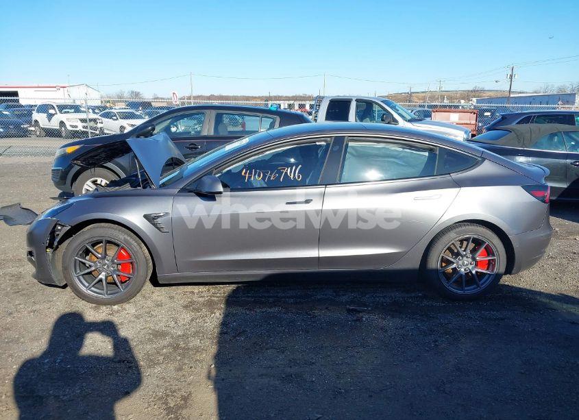 Photo 13 of 2021 Tesla Model 3 STANDARD RANGE PLUS REAR-WHEEL DRIVE (VIN 5YJ3E1EA9MF915135)
