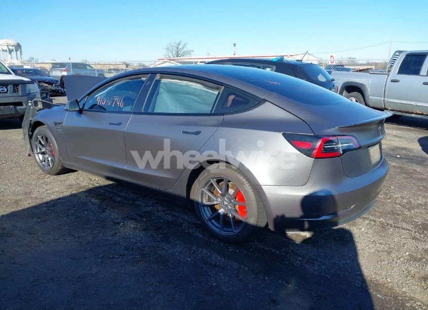 Photo 3 of 2021 Tesla Model 3 STANDARD RANGE PLUS REAR-WHEEL DRIVE (VIN 5YJ3E1EA9MF915135)