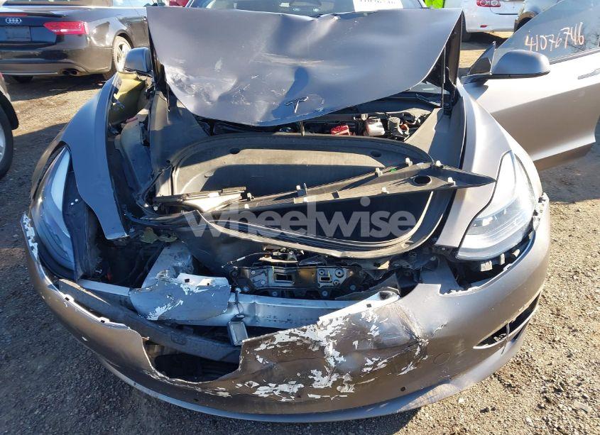 Photo 6 of 2021 Tesla Model 3 STANDARD RANGE PLUS REAR-WHEEL DRIVE (VIN 5YJ3E1EA9MF915135)