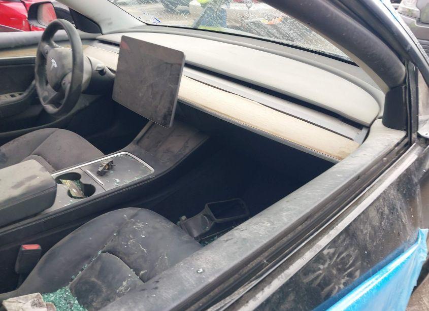 Photo 5 of 2021 Tesla Model 3 STANDARD RANGE PLUS REAR-WHEEL DRIVE (VIN 5YJ3E1EA9MF973374)