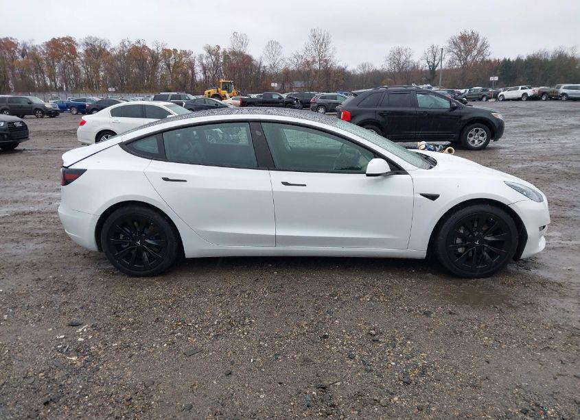 Photo 13 of 2021 Tesla Model 3 STANDARD RANGE PLUS REAR-WHEEL DRIVE (VIN 5YJ3E1EA9MF982687)