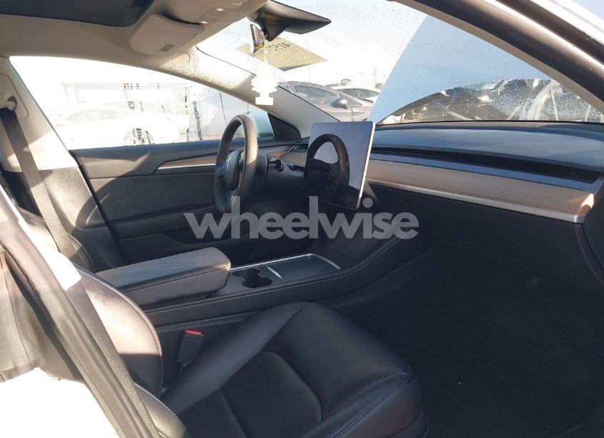 Photo 5 of 2021 Tesla Model 3 STANDARD RANGE PLUS REAR-WHEEL DRIVE (VIN 5YJ3E1EA9MF998081)