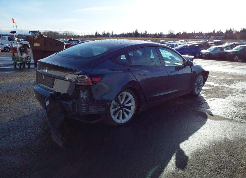 Photo 4 of 2022 Tesla Model 3 REAR-WHEEL DRIVE (VIN 5YJ3E1EA9NF145116)
