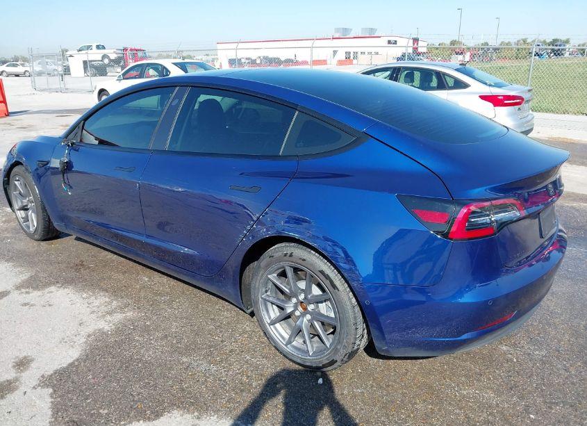 Photo 3 of 2022 Tesla Model 3 REAR-WHEEL DRIVE (VIN 5YJ3E1EA9NF185227)
