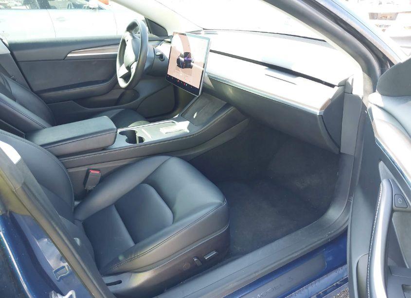 Photo 5 of 2022 Tesla Model 3 REAR-WHEEL DRIVE (VIN 5YJ3E1EA9NF185227)
