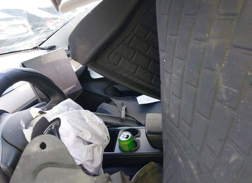 Photo 5 of 2022 Tesla Model 3 REAR-WHEEL DRIVE (VIN 5YJ3E1EA9NF188774)