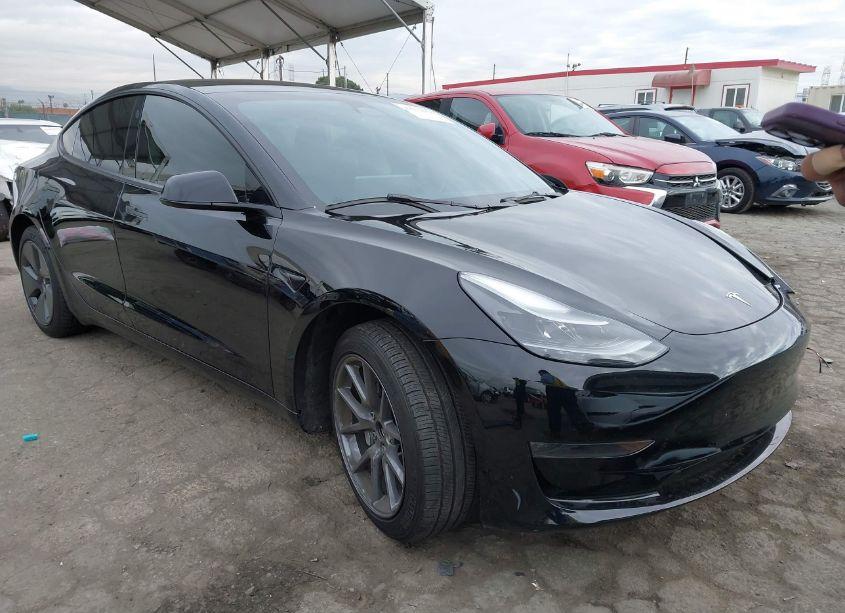 2023 Tesla Model 3 REAR-WHEEL DRIVE (VIN 5YJ3E1EA9PF393899) main photo