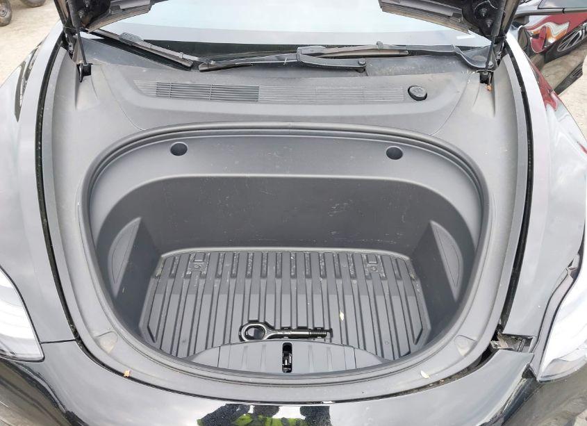 Photo 10 of 2023 Tesla Model 3 REAR-WHEEL DRIVE (VIN 5YJ3E1EA9PF393899)