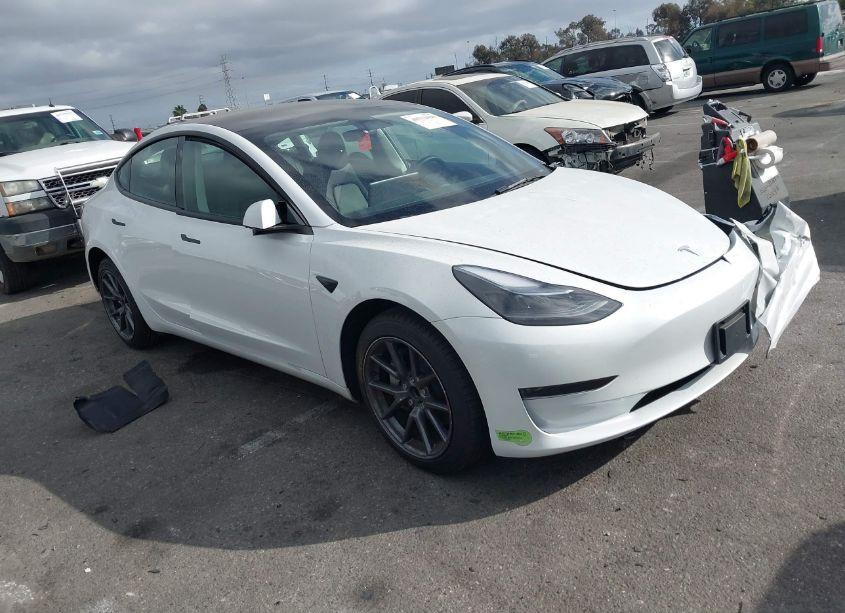 2023 Tesla Model 3 REAR-WHEEL DRIVE (VIN 5YJ3E1EA9PF460369) main photo