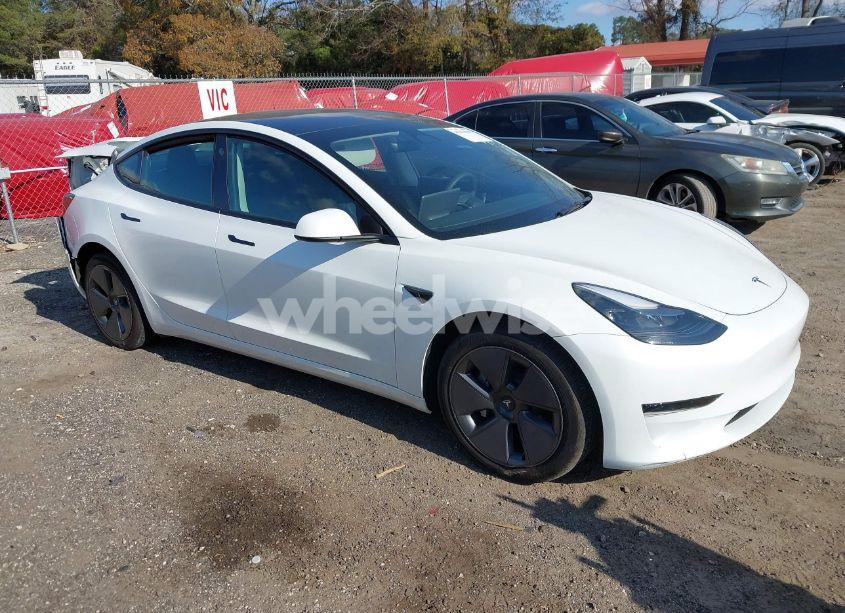 2023 Tesla Model 3 REAR-WHEEL DRIVE (VIN 5YJ3E1EA9PF511630) main photo