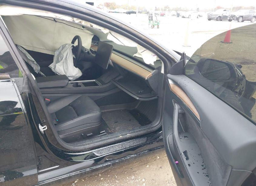 Photo 5 of 2023 Tesla Model 3 REAR-WHEEL DRIVE (VIN 5YJ3E1EA9PF592564)