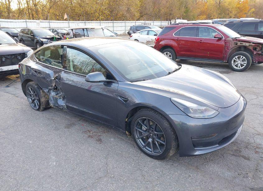 2023 Tesla Model 3 REAR-WHEEL DRIVE (VIN 5YJ3E1EA9PF700794) main photo