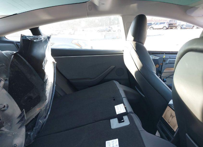 Photo 8 of 2024 Tesla Model 3 REAR-WHEEL DRIVE (VIN 5YJ3E1EA9RF741395)