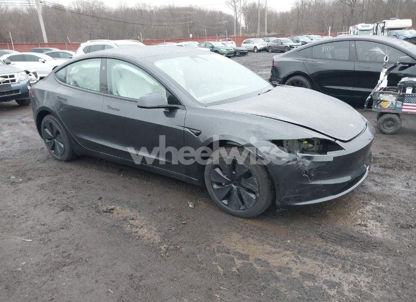 2024 Tesla Model 3 LONG RANGE DUAL MOTOR ALL-WHEEL DRIVE/REAR-WHEEL DRIVE (VIN 5YJ3E1EA9RF858829) main photo