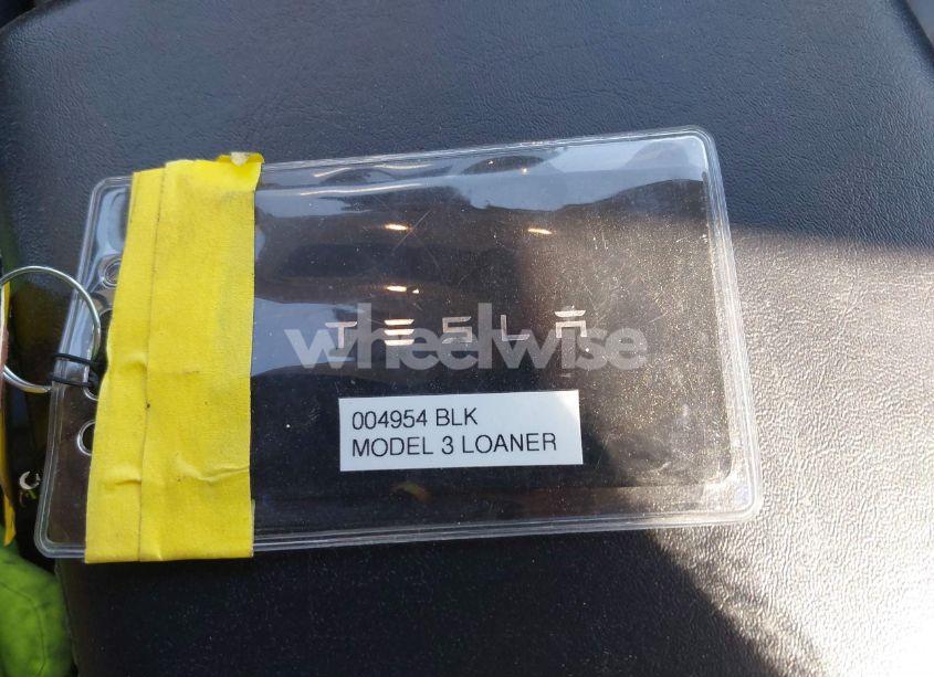 Photo 11 of 2018 Tesla Model 3 LONG RANGE/MID RANGE (VIN 5YJ3E1EAXJF004954)