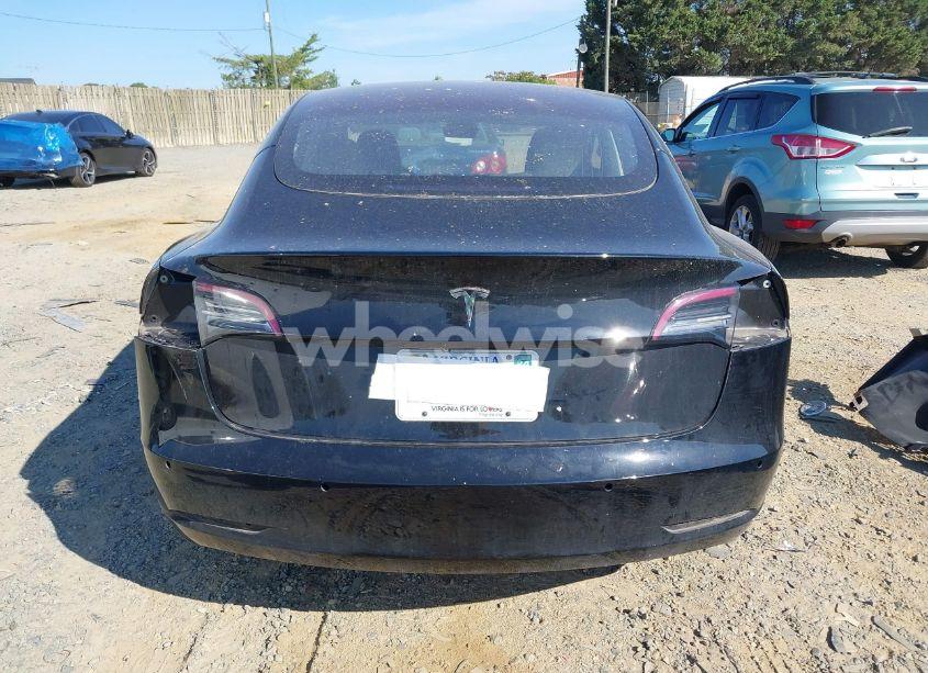 Photo 17 of 2018 Tesla Model 3 LONG RANGE/MID RANGE (VIN 5YJ3E1EAXJF004954)