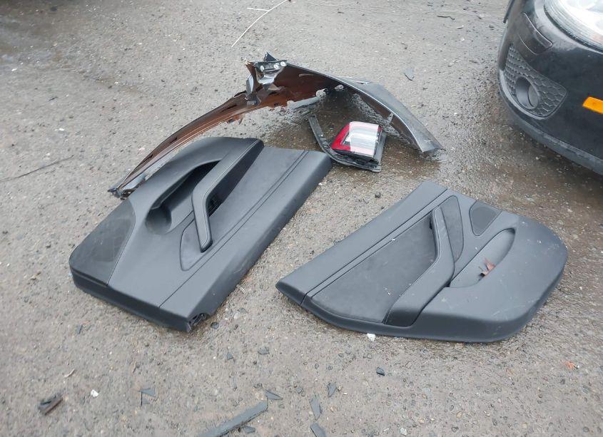 Photo 12 of 2018 Tesla Model 3 LONG RANGE/MID RANGE (VIN 5YJ3E1EAXJF012021)