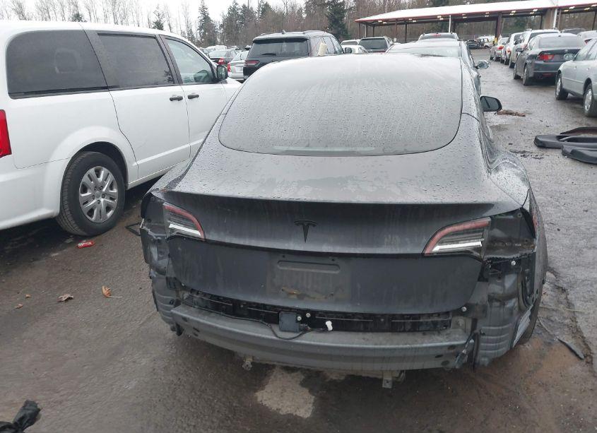Photo 17 of 2018 Tesla Model 3 LONG RANGE/MID RANGE (VIN 5YJ3E1EAXJF012021)
