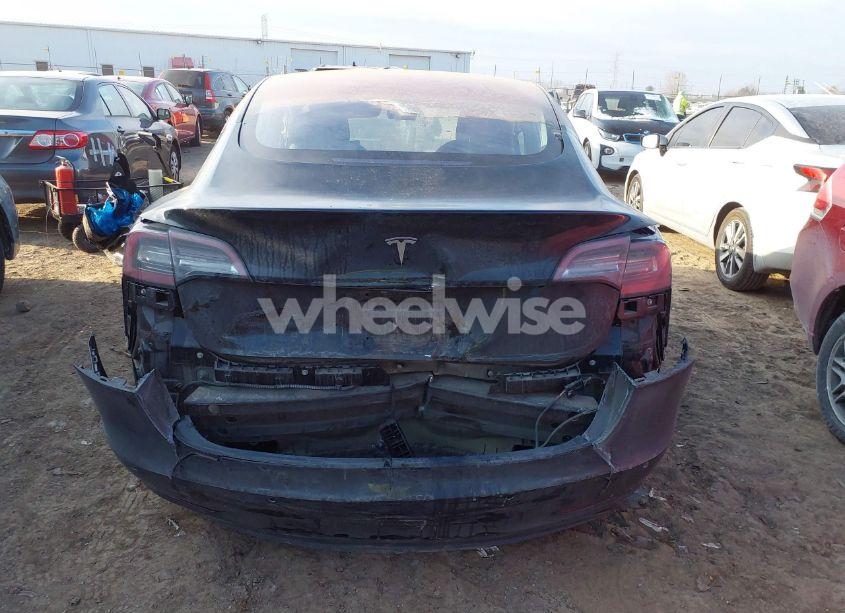 Photo 16 of 2018 Tesla Model 3 LONG RANGE/MID RANGE (VIN 5YJ3E1EAXJF020622)